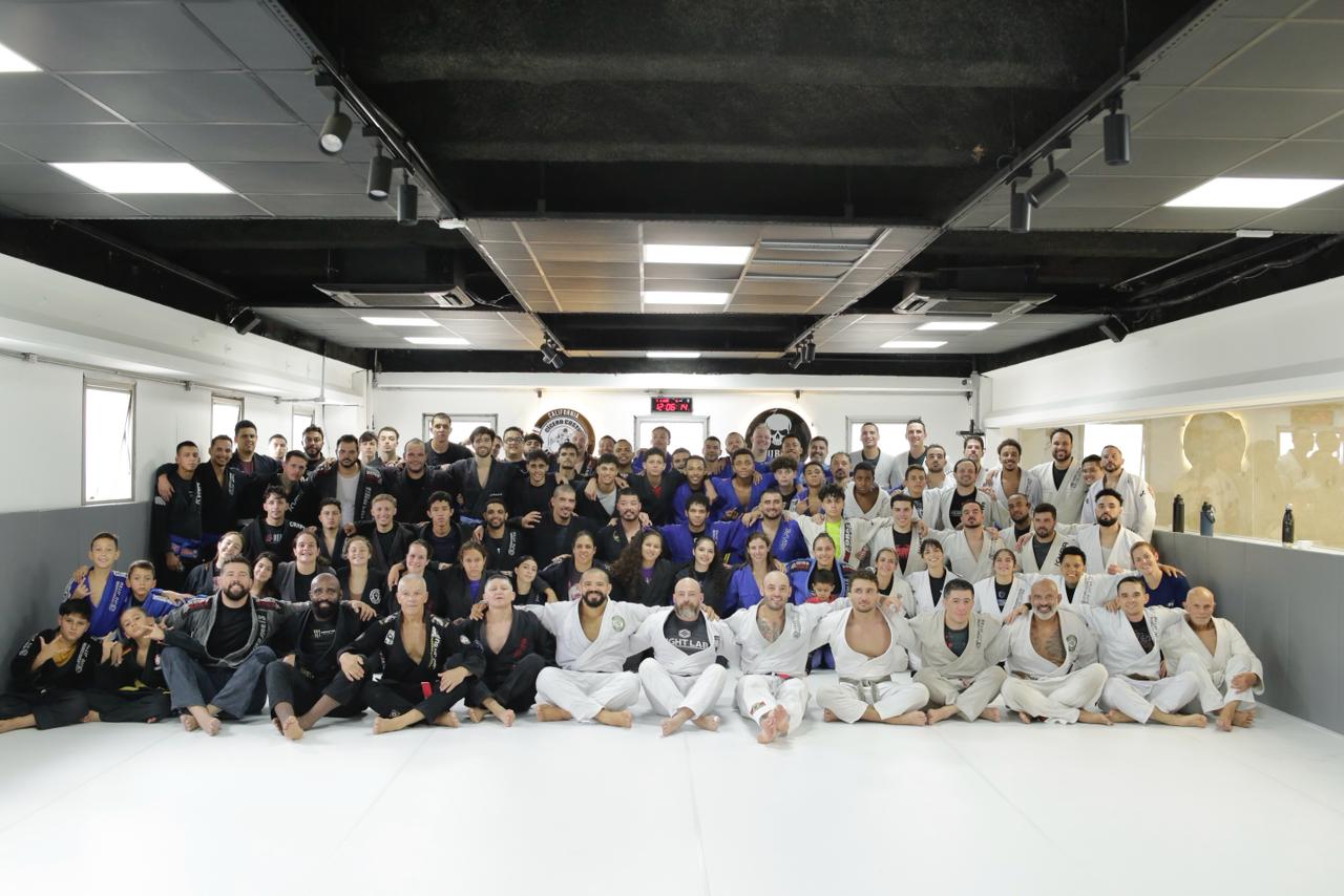 Academia - Foto 1