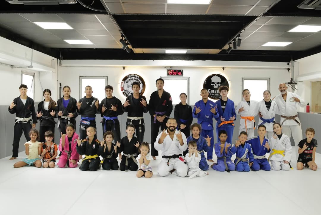 Academia - Foto 3